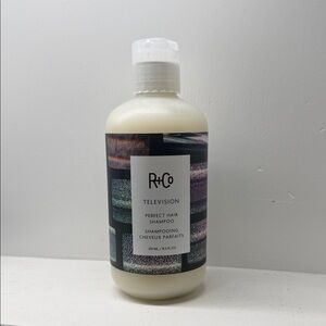 R+Co Television Perfect Hair Shampoo in Cream and Black
